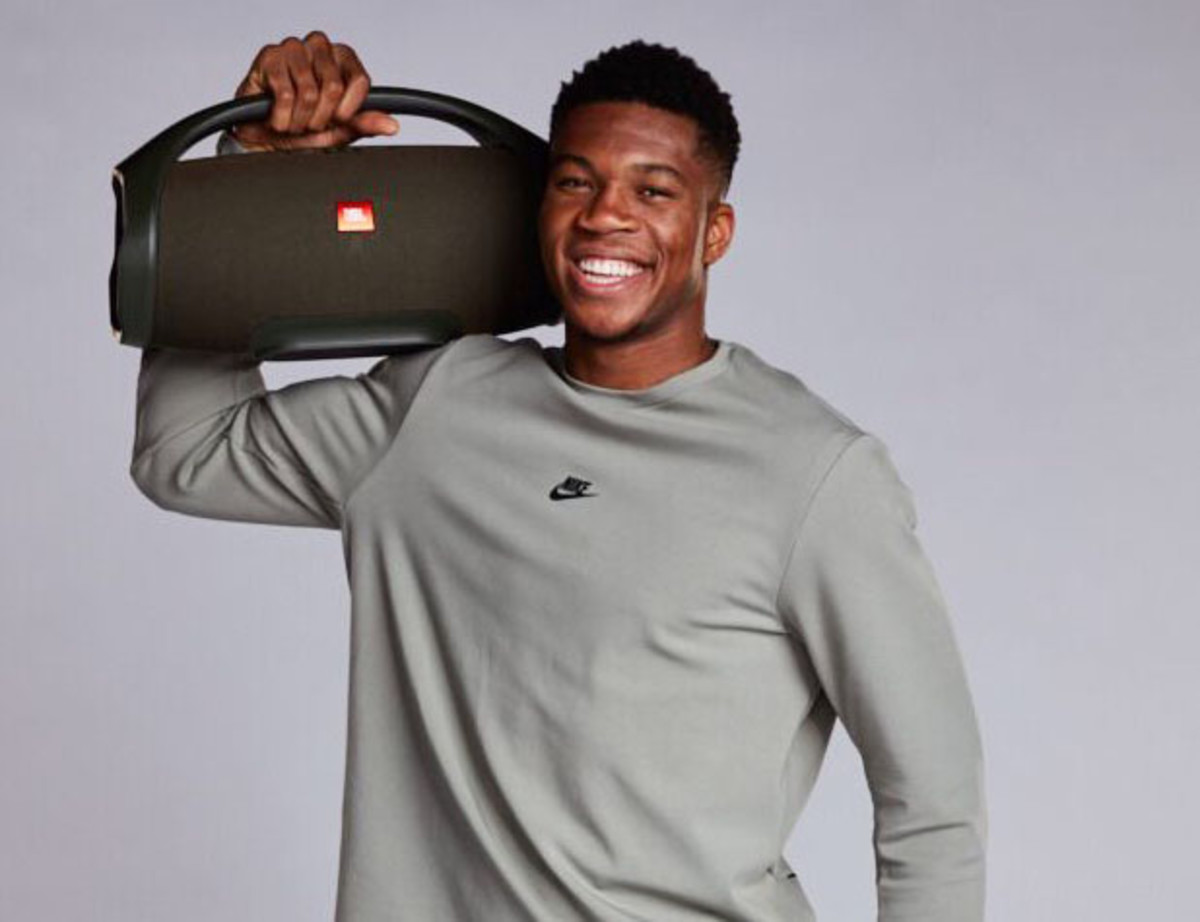 giannis_embed_.jpg